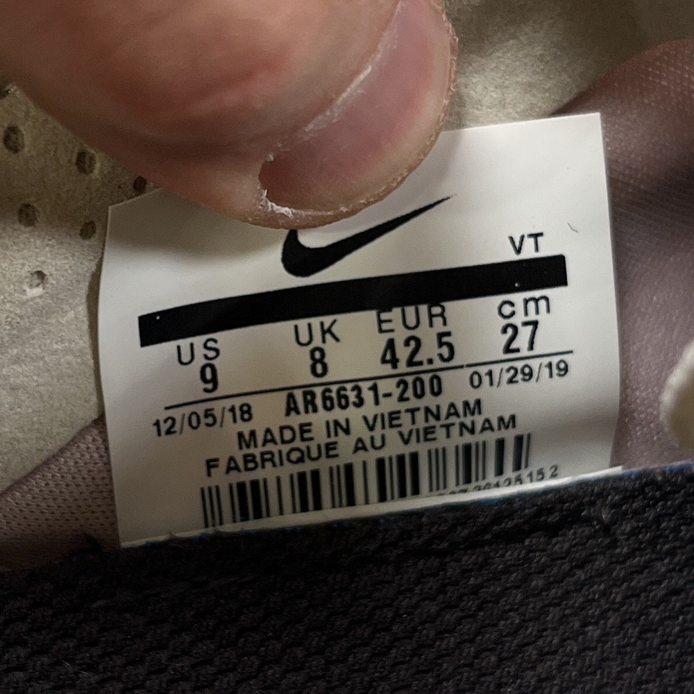 Nike Air Vapormax+ 2019 Shoes Mens 9 Moon Particle Running Sneaker AR6631-200 - Picture 15 of 16